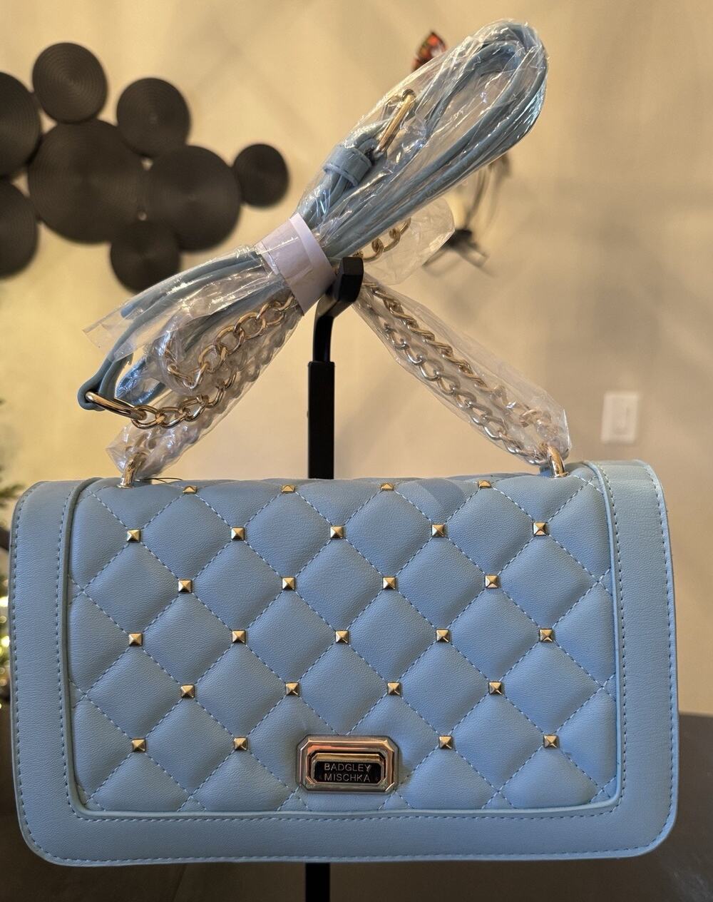 NWT Badgley Mischka Light Blue Quilted Studded Crossbody Flat Bag Gold Chain